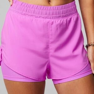 Fabletics NEW Perforated Run 2” Shorts, SIZE LARGE, PERFECT CONDITION